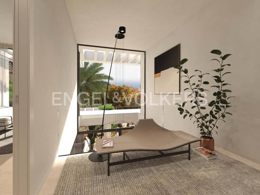 4 bedroom Villa for sale in Roque del Conde with pool garage - € 2,250,000 (Ref: 8176754)