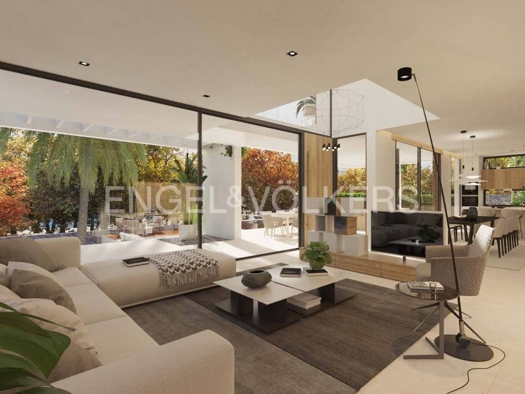 4 bedroom Villa for sale in Roque del Conde with pool garage - € 2,250,000 (Ref: 8176754)