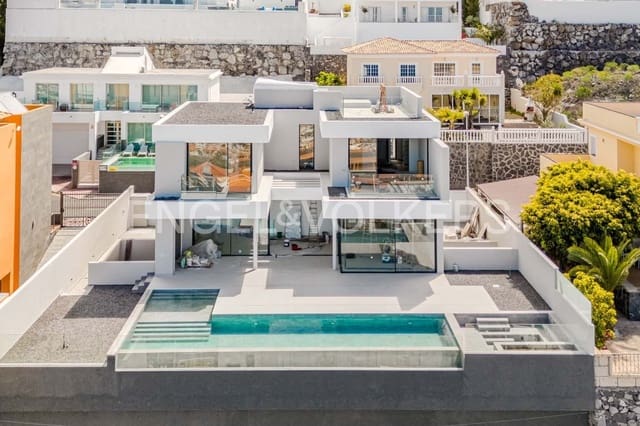 6 Zimmer Villa zu verkaufen in Roque del Conde, Adeje mit Pool - 2.400.000 € (Ref: 8176756)