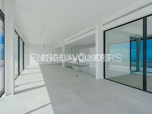 3 makuuhuone Huvila myytävänä paikassa Guía de Isora mukana uima-altaan 
autotalli - 3 290 000 € (Ref: 8183254)