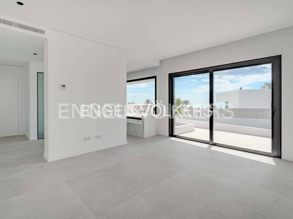 3 chambre Villa/Maison à vendre à Guia de Isora avec piscine garage - 3 290 000 € (Ref: 8183254)