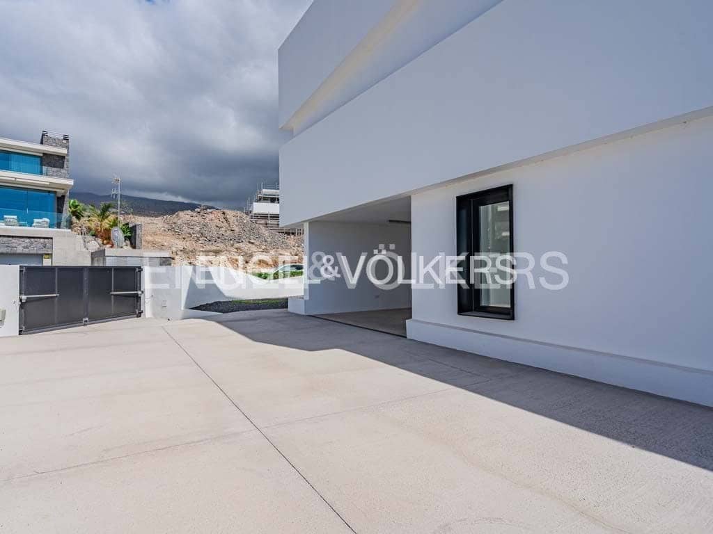 3 chambre Villa/Maison à vendre à Guia de Isora avec piscine garage - 3 290 000 € (Ref: 8183254)