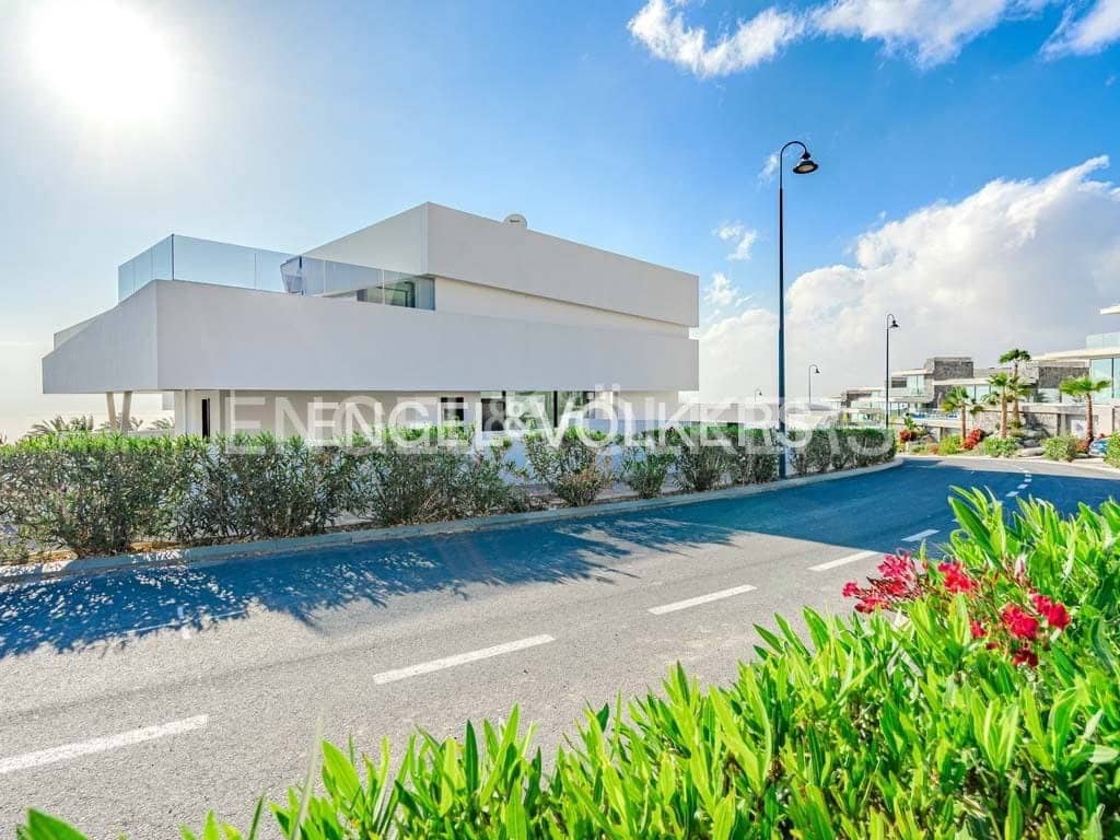 3 chambre Villa/Maison à vendre à Guia de Isora avec piscine garage - 3 290 000 € (Ref: 8183254)