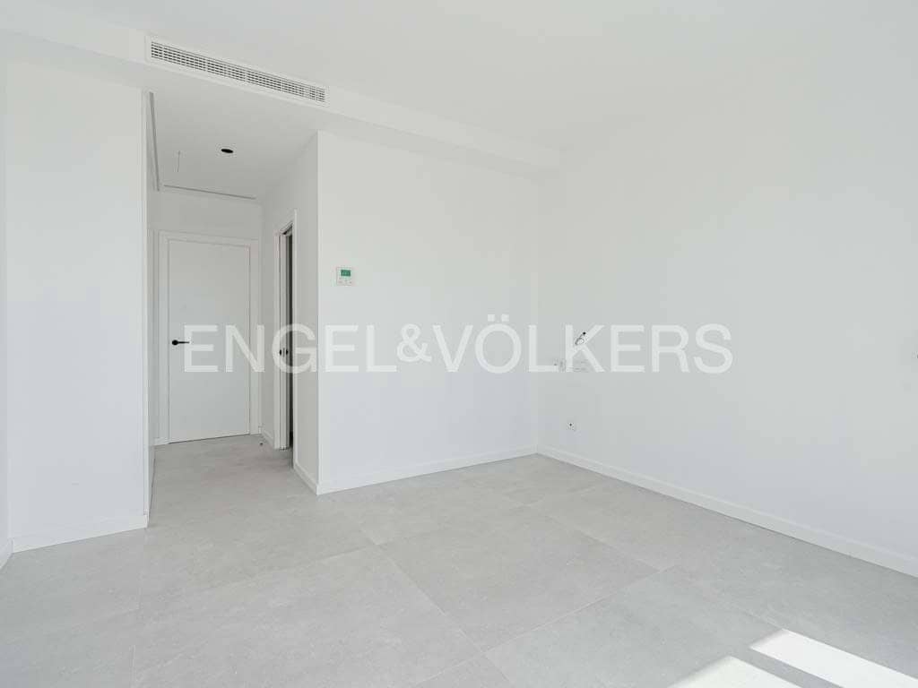 3 bedroom Villa for sale in Guia de Isora with pool garage - € 3,290,000 (Ref: 8183254)