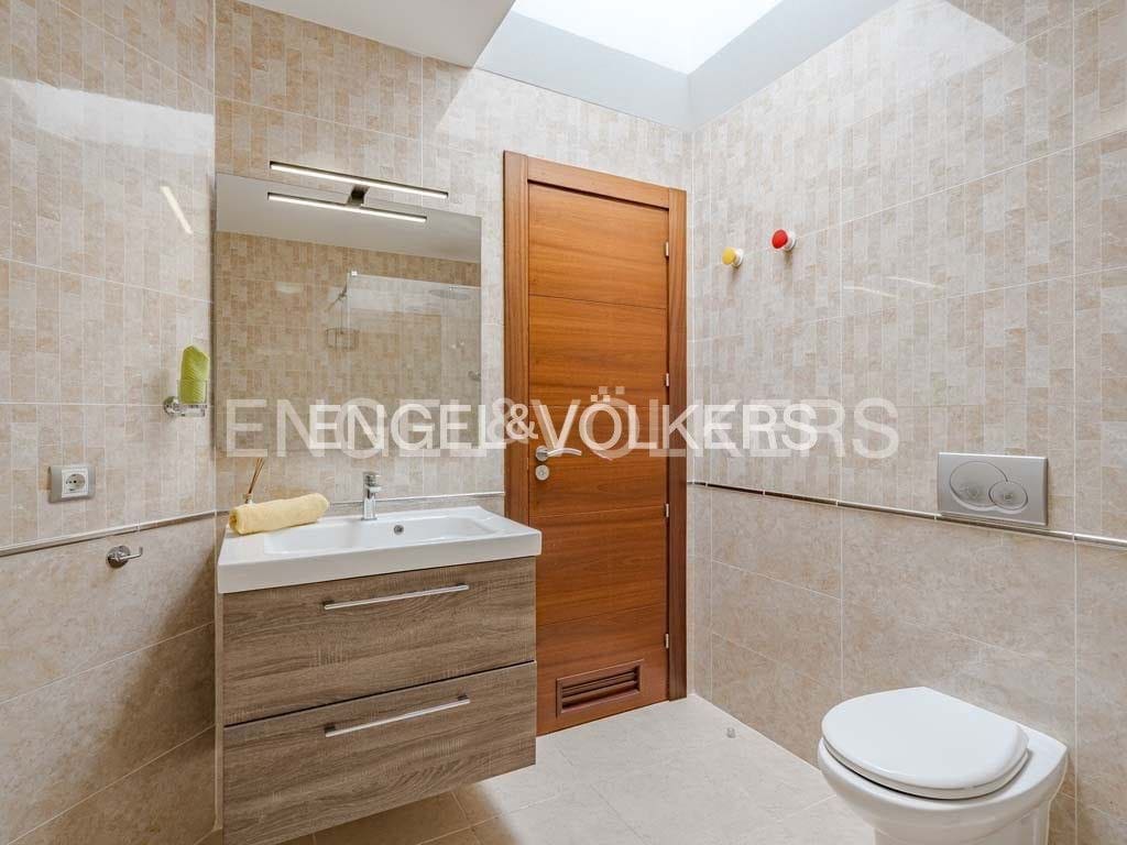 4 soverom Villa til salgs i Los Cristianos med svømmebasseng - € 795 000 (Ref: 8212859)