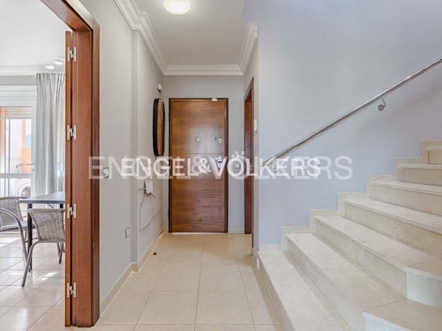 Chalet de 4 habitaciones en Los Cristianos, Arona en venta - 775.000 € (Ref: 8238383)