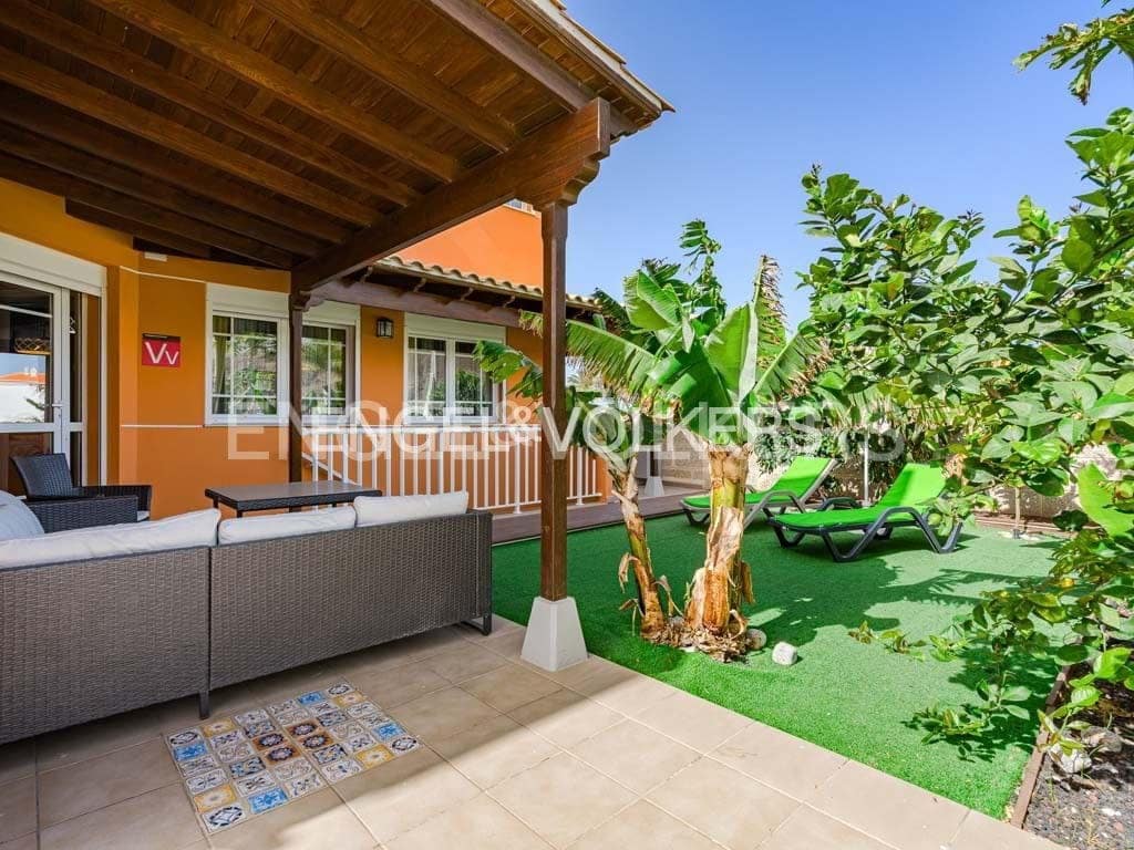 4 soveværelse Villa til salg i Los Cristianos - € 775.000 (Ref: 8238383)