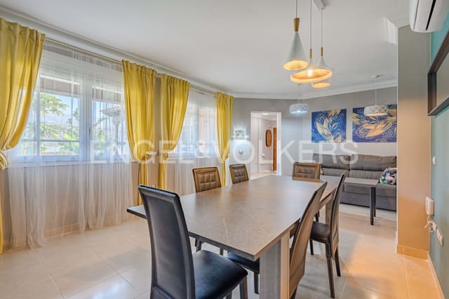 4 sypialnia Willa na sprzedaż w Los Cristianos, Arona - 775 000 € (Ref: 8238383)