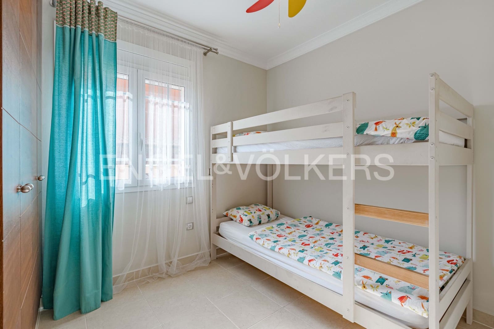 4 soveværelse Villa til salg i Los Cristianos - € 775.000 (Ref: 8238383)