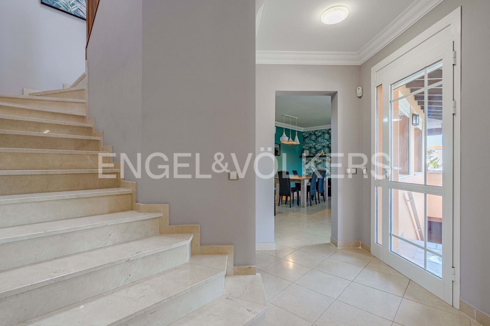 4 soveværelse Villa til salg i Los Cristianos - € 775.000 (Ref: 8238383)