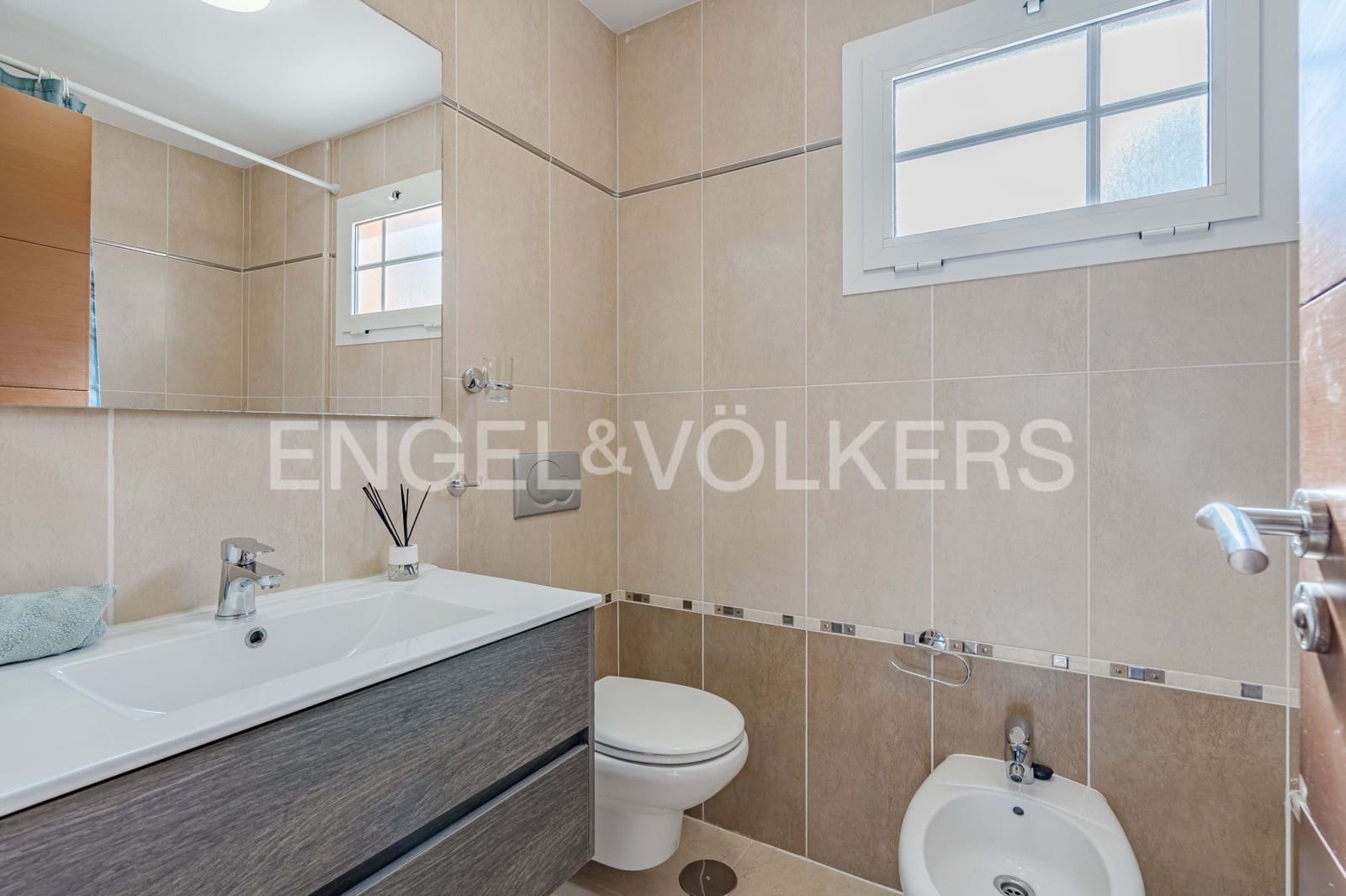 4 soveværelse Villa til salg i Los Cristianos - € 775.000 (Ref: 8238383)