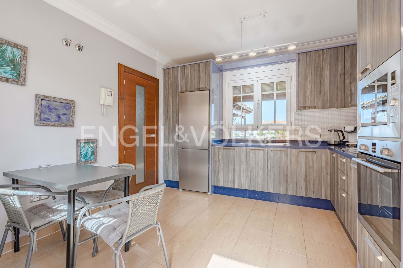 4 soveværelse Villa til salg i Los Cristianos - € 775.000 (Ref: 8238383)