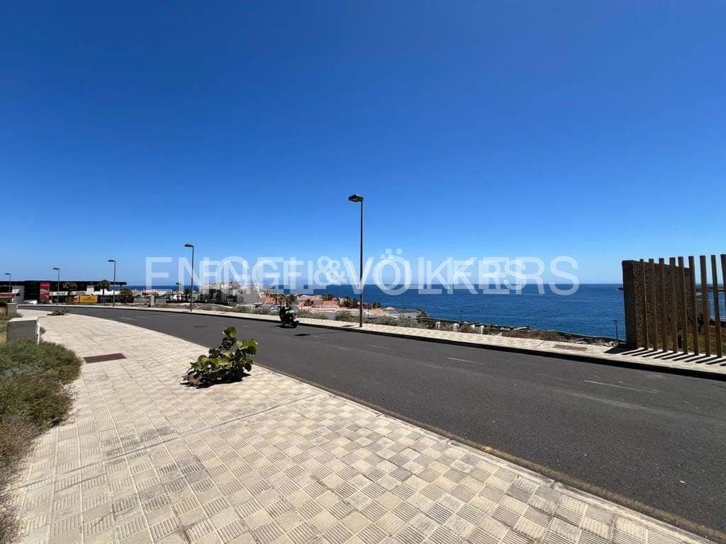 Grunde uden byggetilladelser til salg i Poris de Abona - € 290.000 (Ref: 8249875)