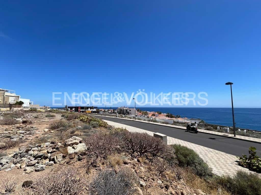 Grunde uden byggetilladelser til salg i Poris de Abona - € 290.000 (Ref: 8249875)