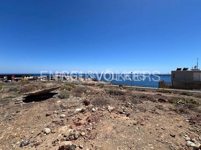 Grunde uden byggetilladelser til salg i Poris de Abona, Arico - € 290.000 (Ref: 8249875)