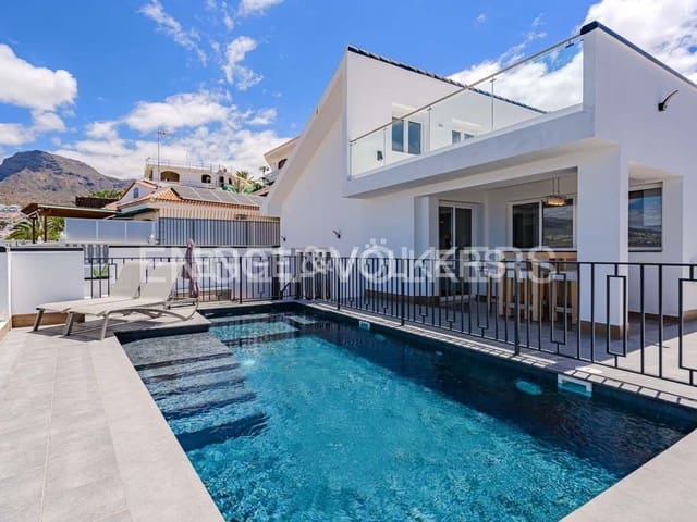 6 soverom Villa til salgs i San Eugenio, Adeje med svømmebasseng garasje - € 1 995 000 (Ref: 8288951)