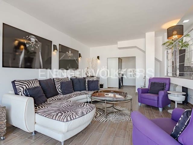 6 soverom Villa til salgs i San Eugenio, Adeje med svømmebasseng garasje - € 1 995 000 (Ref: 8288951)