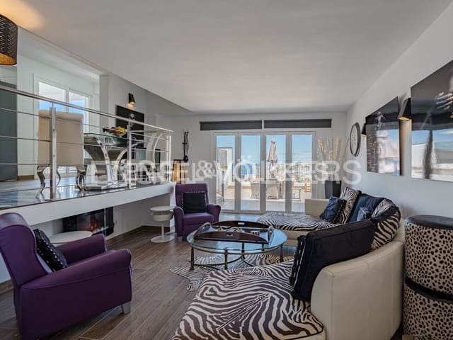 6 soverom Villa til salgs i San Eugenio, Adeje med svømmebasseng garasje - € 1 995 000 (Ref: 8288951)