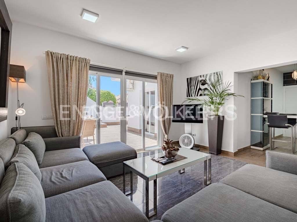 6 sypialnia Willa na sprzedaż w San Eugenio z basenem garażem - 1 995 000 € (Ref: 8288951)