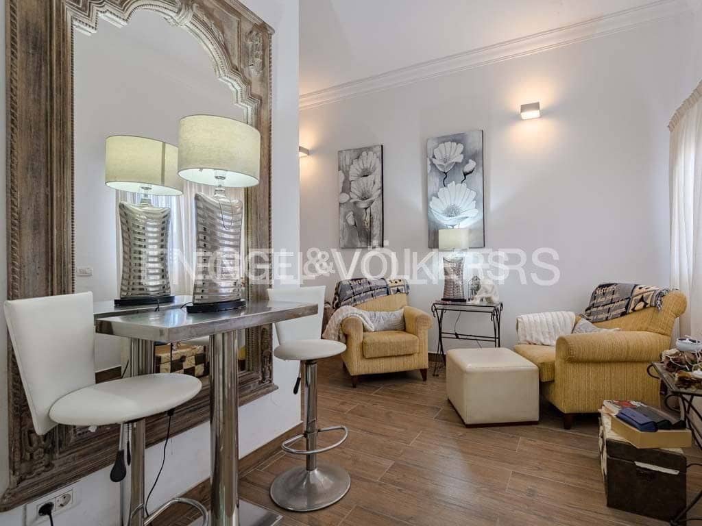 6 sypialnia Willa na sprzedaż w San Eugenio z basenem garażem - 1 995 000 € (Ref: 8288951)