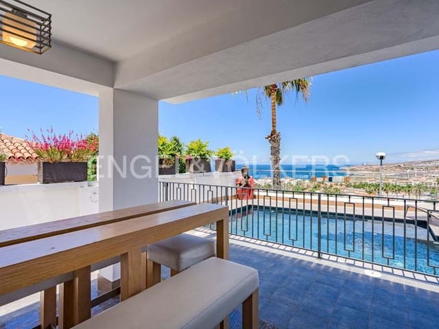 6 soverom Villa til salgs i San Eugenio, Adeje med svømmebasseng garasje - € 1 995 000 (Ref: 8288951)