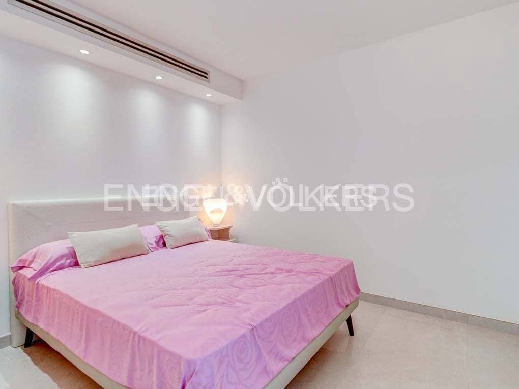 3 soveværelse Villa til salg i Adeje med swimmingpool - € 1.400.000 (Ref: 8304549)