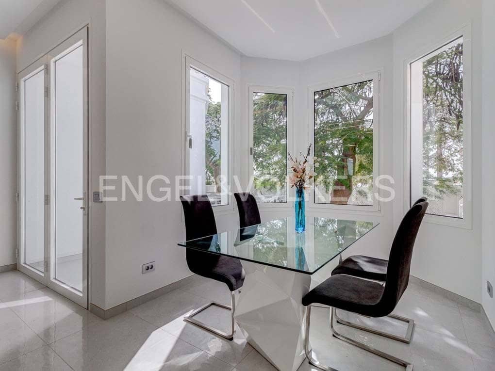 3 bedroom Villa for sale in Adeje with pool - € 1,400,000 (Ref: 8304549)