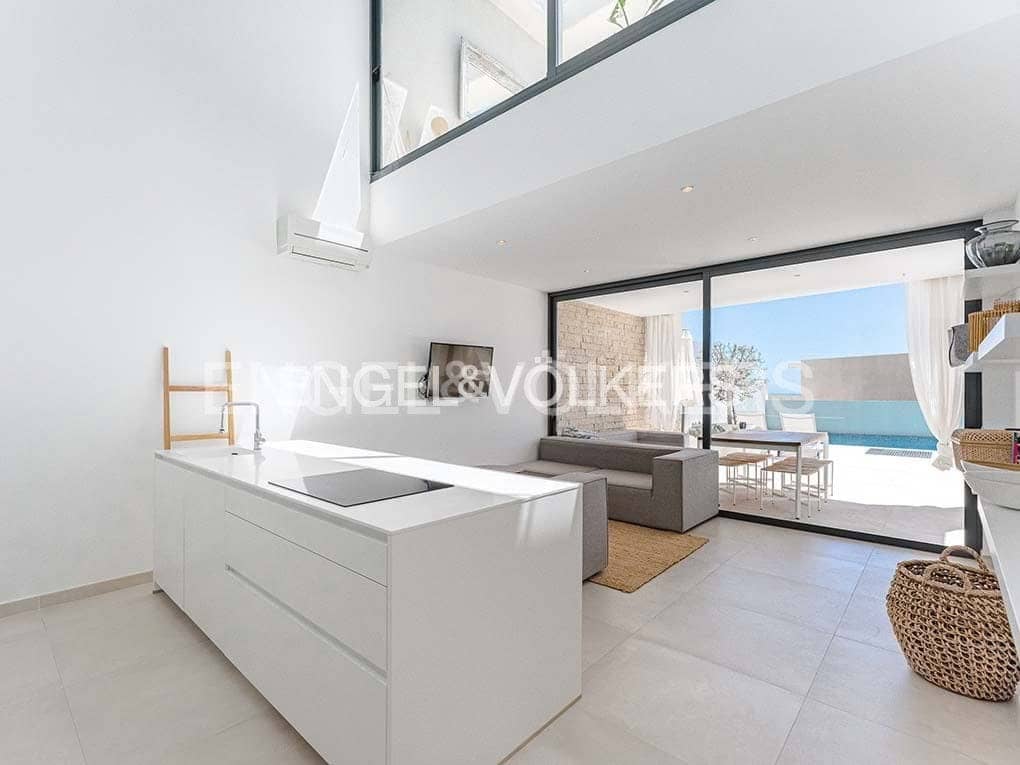 Chalet de 3 habitaciones en Costa Adeje en venta con piscina garaje - 1.395.000 € (Ref: 8354598)