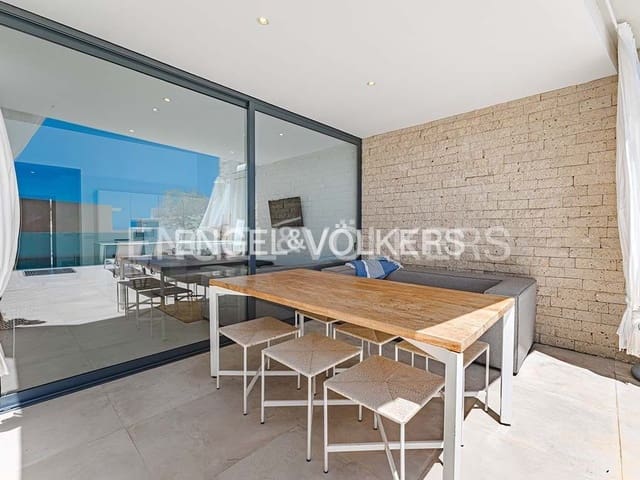 Chalet de 3 habitaciones en Costa Adeje, Adeje en venta con piscina garaje - 1.395.000 € (Ref: 8354598)