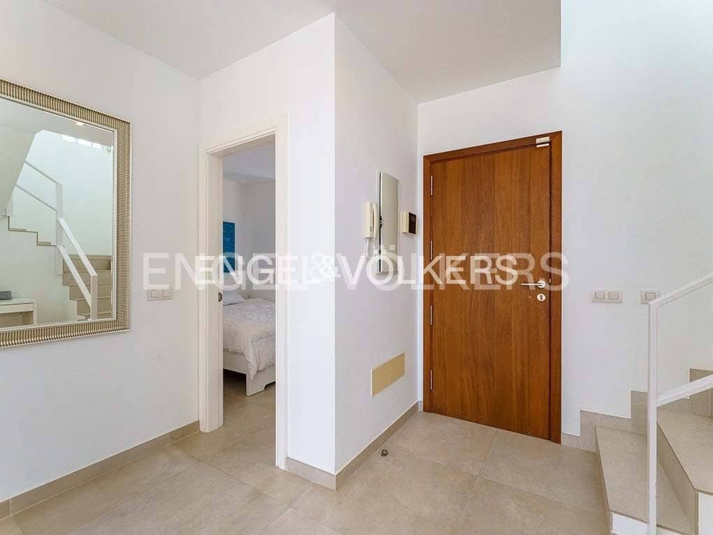 Chalet de 3 habitaciones en Costa Adeje en venta con piscina garaje - 1.395.000 € (Ref: 8354598)