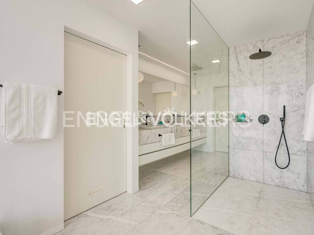 5 soveværelse Villa til salg i Costa Adeje med swimmingpool garage - € 6.500.000 (Ref: 8389480)