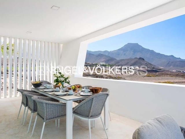 5 soveværelse Villa til salg i Costa Adeje, Adeje med swimmingpool garage - € 6.500.000 (Ref: 8389480)