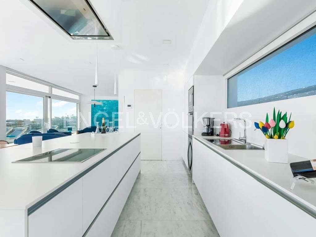 5 soverom Villa til salgs i Costa Adeje med svømmebasseng garasje - € 6 500 000 (Ref: 8389480)