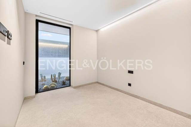 2 soverom Leilighet til salgs i Callao Salvaje, Adeje med svømmebasseng - € 1 060 000 (Ref: 8413895)