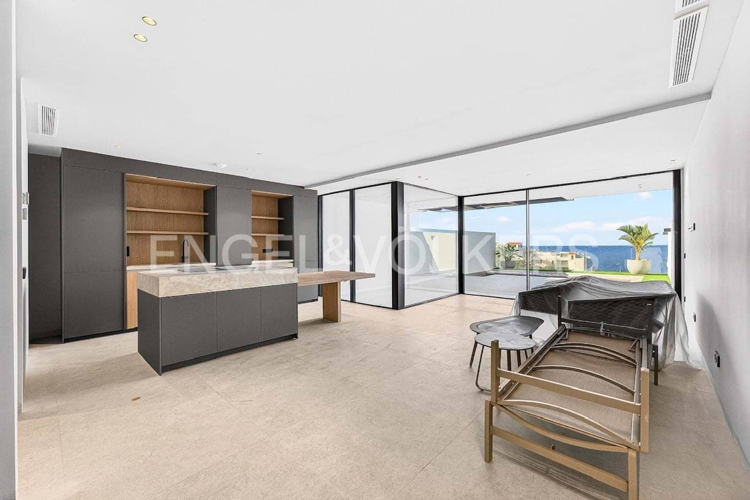 2 sovrum Lägenhet till salu i Callao Salvaje med pool - 1 060 000 € (Ref: 8413895)