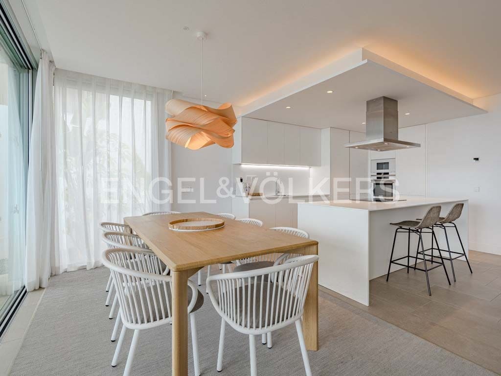 3 soveværelse Lejlighed til salg i Guia de Isora med swimmingpool - € 1.299.000 (Ref: 8413896)