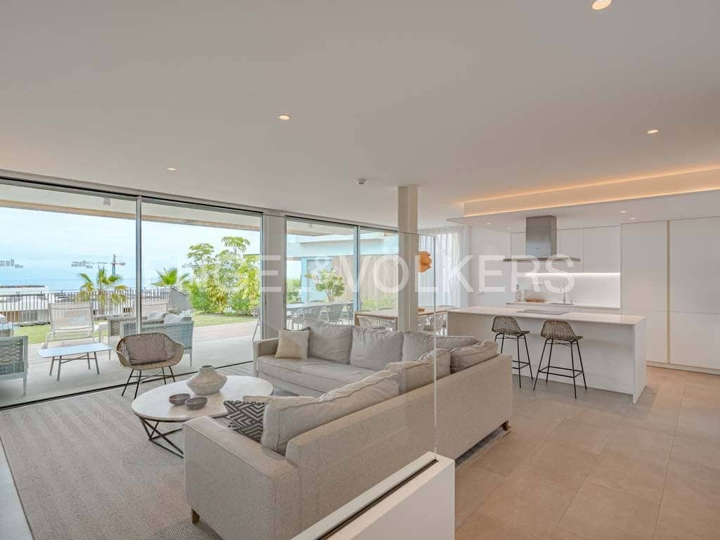 3 soveværelse Lejlighed til salg i Guia de Isora med swimmingpool - € 1.299.000 (Ref: 8413896)