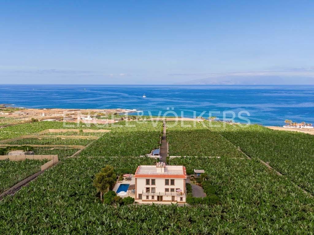 12 soveværelse Villa til salg i Alcala med swimmingpool - € 9.400.000 (Ref: 8437497)