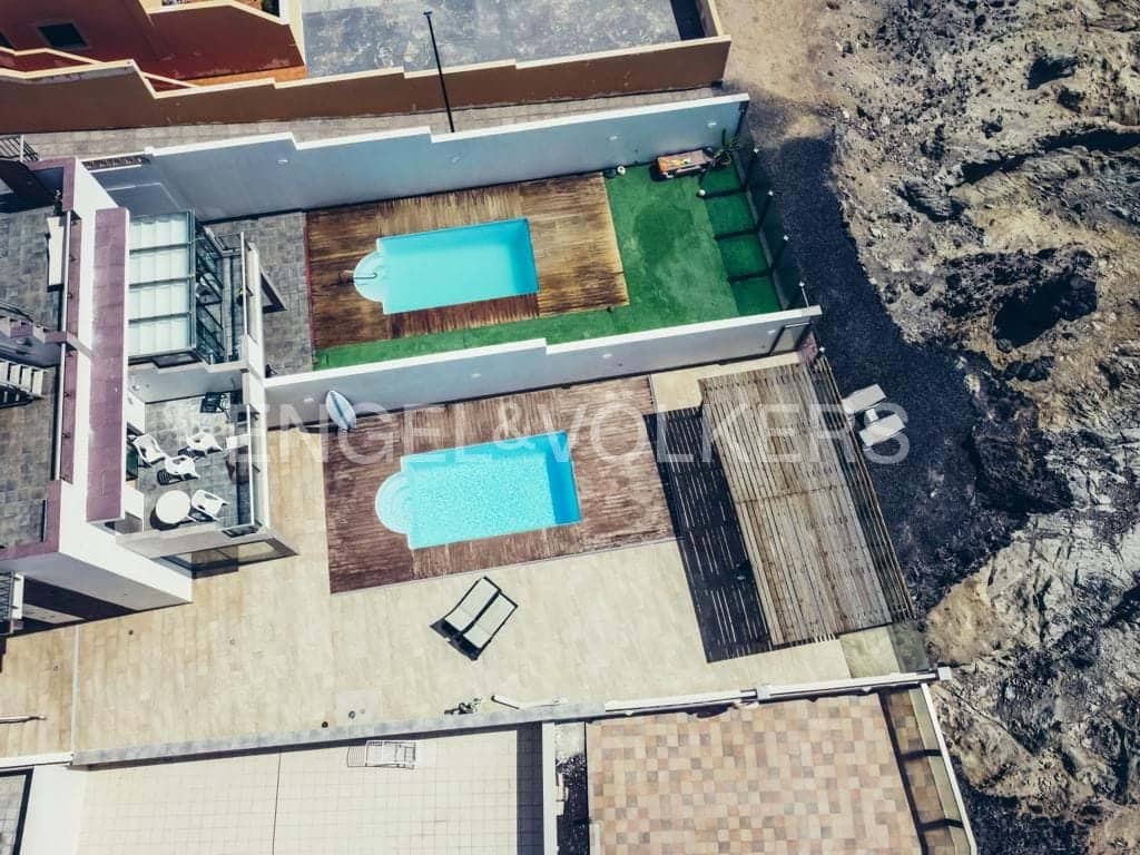 2 slaapkamer Appartement te koop in Poris de Abona met zwembad garage - € 561.000 (Ref: 8437885)