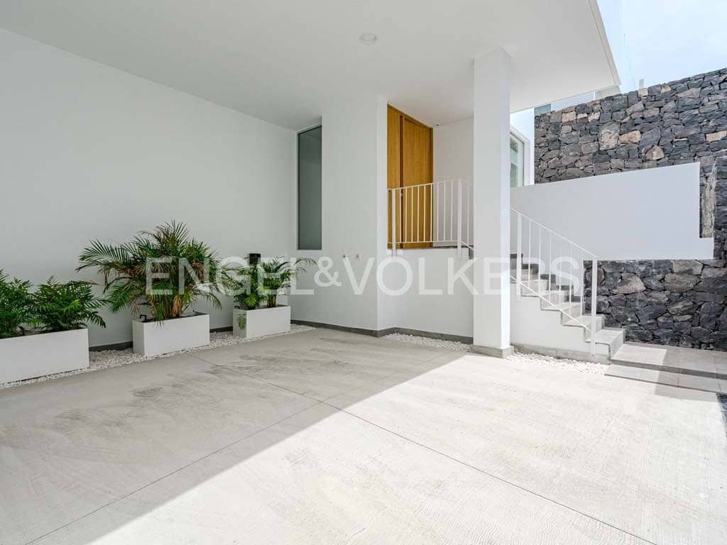 3 soverom Villa til salgs i Costa Adeje med svømmebasseng - € 1 590 000 (Ref: 8500579)