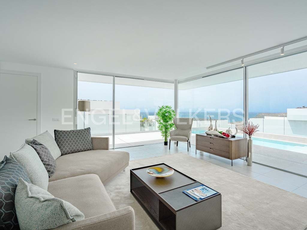 3 soverom Villa til salgs i Costa Adeje med svømmebasseng - € 1 590 000 (Ref: 8500579)