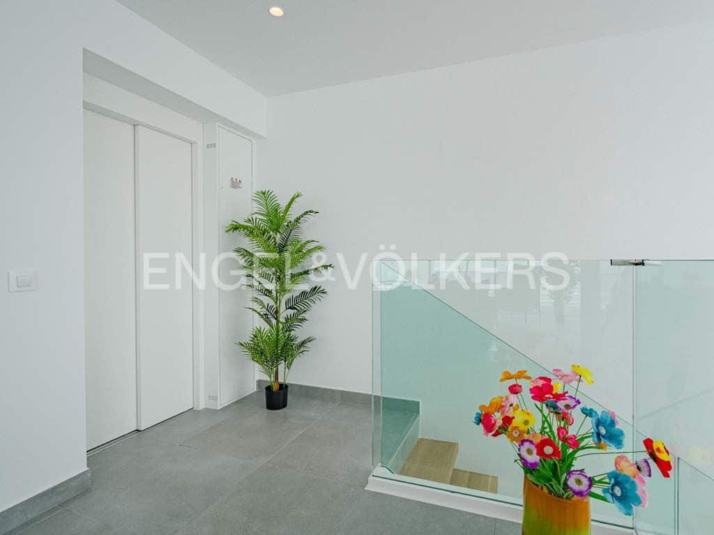 3 soverom Villa til salgs i Costa Adeje med svømmebasseng - € 1 590 000 (Ref: 8500579)