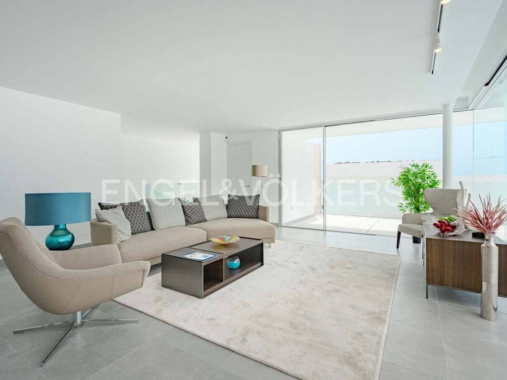 3 soverom Villa til salgs i Costa Adeje med svømmebasseng - € 1 590 000 (Ref: 8500579)