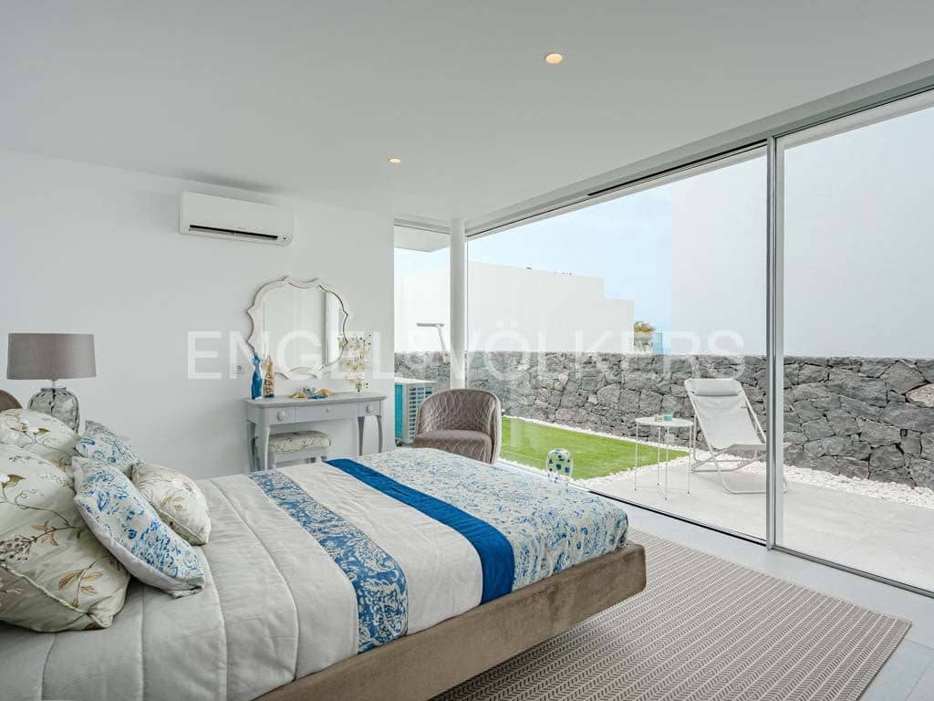 3 soverom Villa til salgs i Costa Adeje med svømmebasseng - € 1 590 000 (Ref: 8500579)