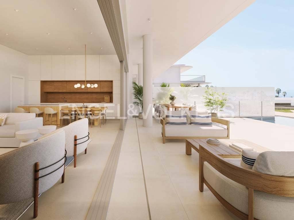 4 bedroom Apartment for sale in Playa San Juan with pool - € 1,080,000 (Ref: 8535985)