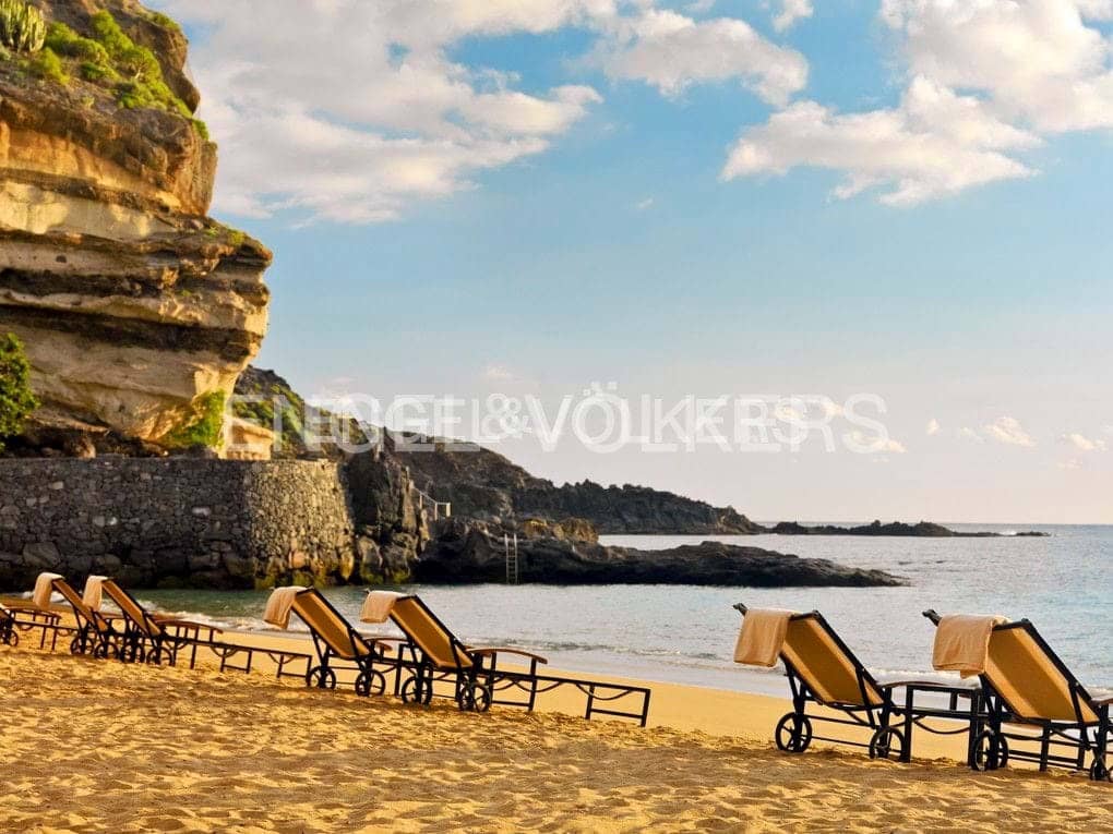 Ubebygd land til salgs i Guia de Isora - € 830 000 (Ref: 8535990)