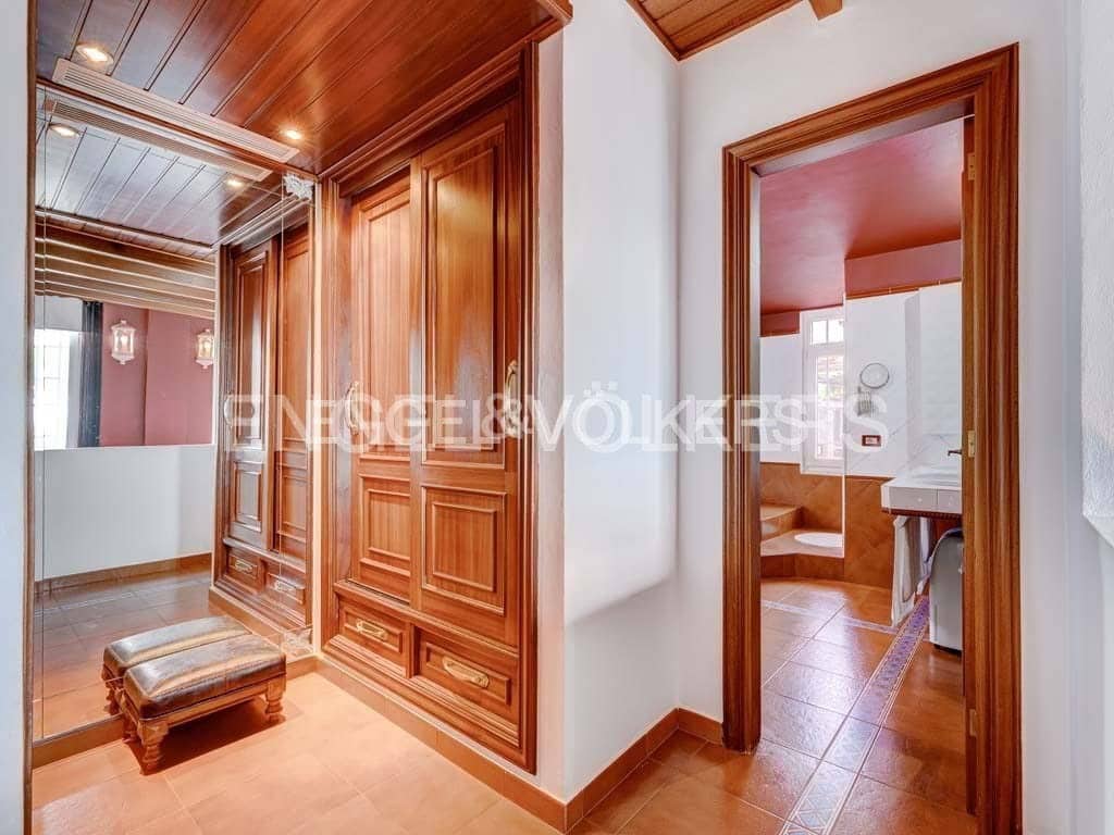 5 soveværelse Villa til salg i Santiago del Teide med garage - € 995.000 (Ref: 8535991)