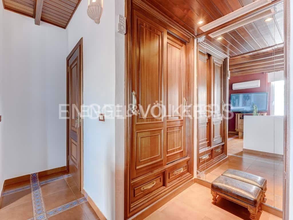 5 soveværelse Villa til salg i Santiago del Teide med garage - € 995.000 (Ref: 8535991)