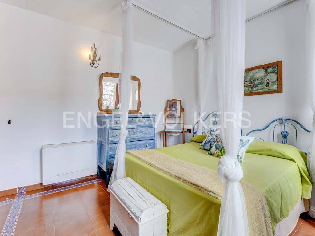 5 chambre Villa/Maison à vendre à Santiago del Teide avec garage - 995 000 € (Ref: 8535991)