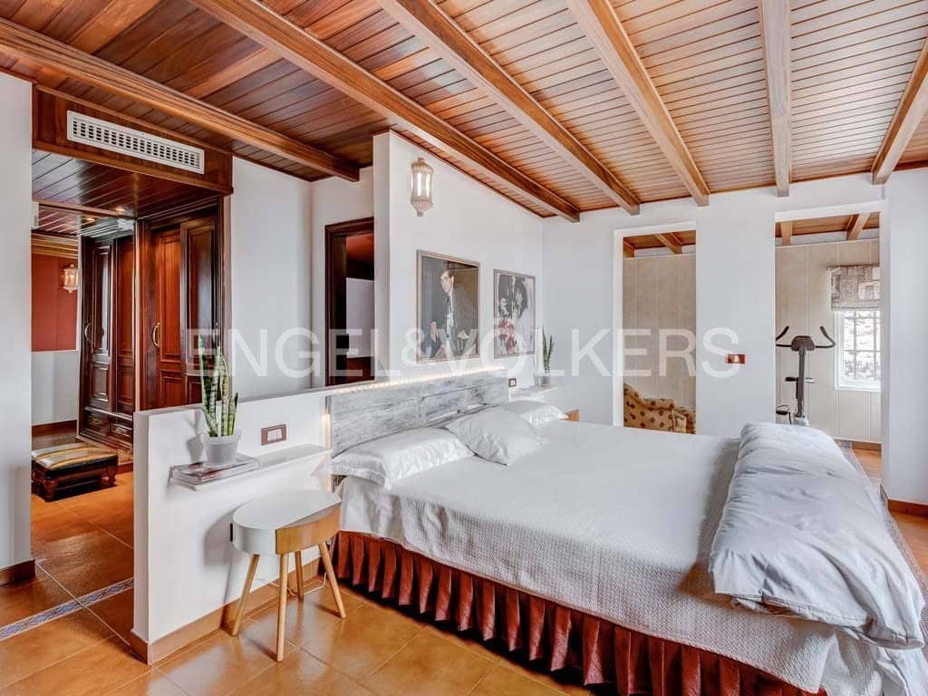5 chambre Villa/Maison à vendre à Santiago del Teide avec garage - 995 000 € (Ref: 8535991)